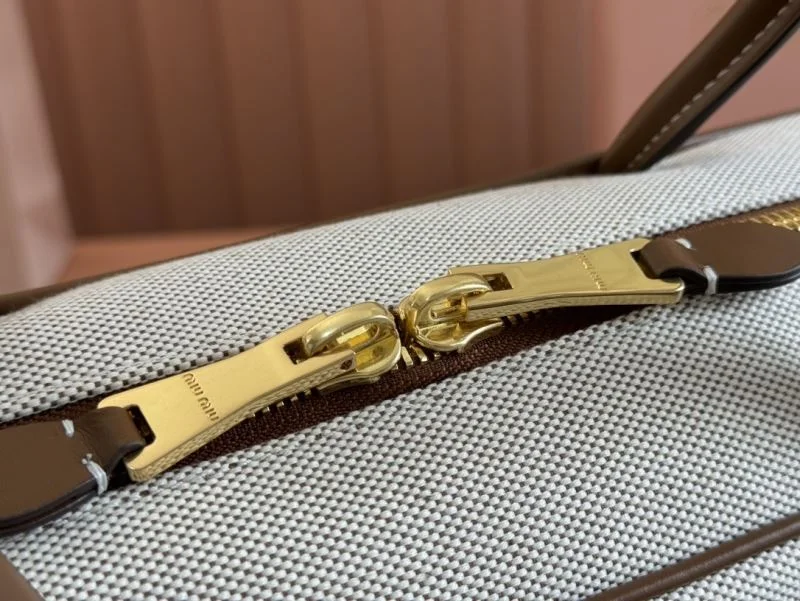 Stylish Miu Miu Briefcases 49132