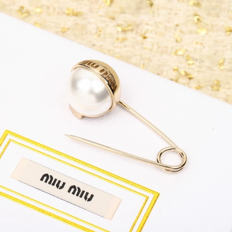 Sustainable Miu Miu Brooches 207861
