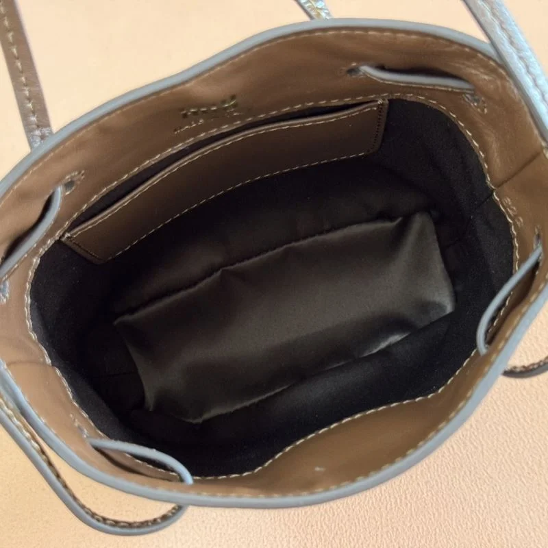 Miu Miu Bucket Bags Casual 49160