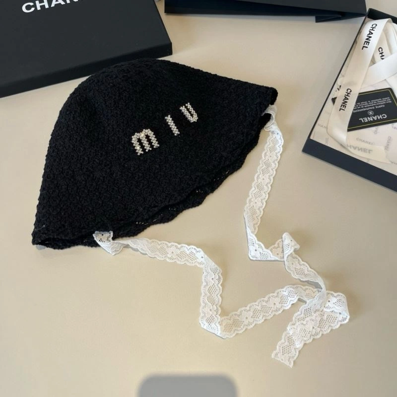 Compact Miu Miu Caps 261141