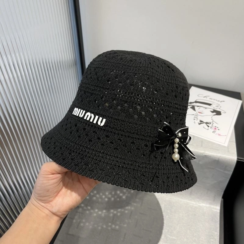 Miu Miu Caps Minimalist 261154
