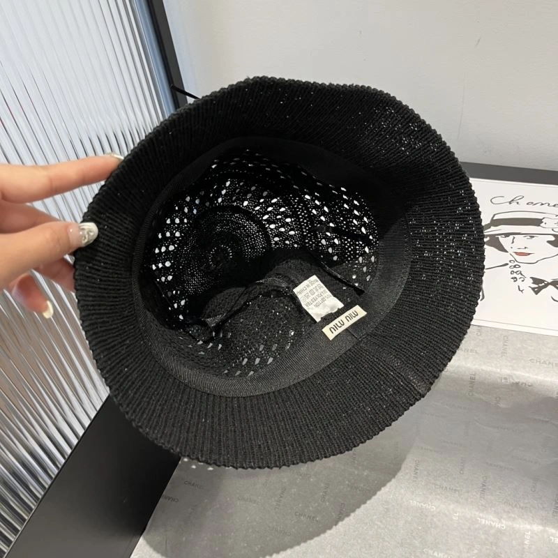 Miu Miu Caps Minimalist 261154