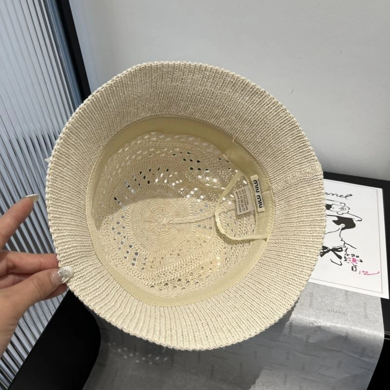 Chic Miu Miu Caps 261147