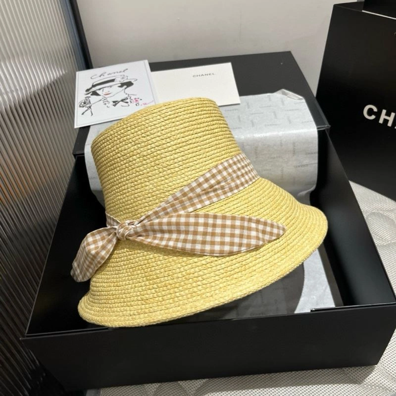 Miu Miu Caps Cozy 261140