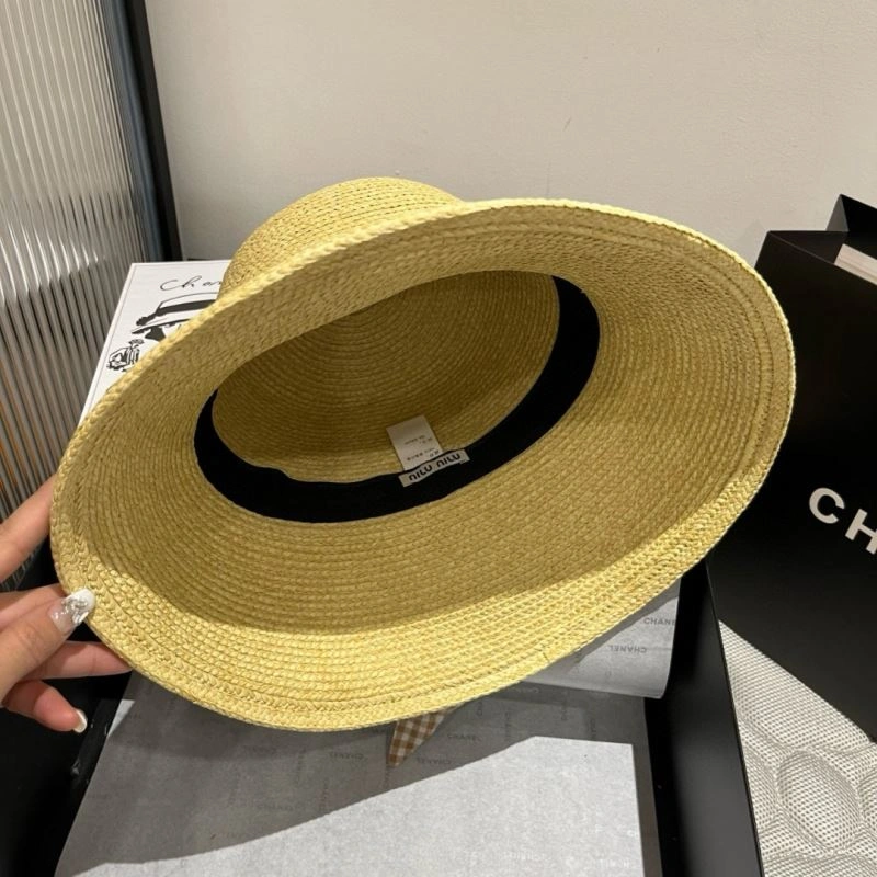 Miu Miu Caps Cozy 261140