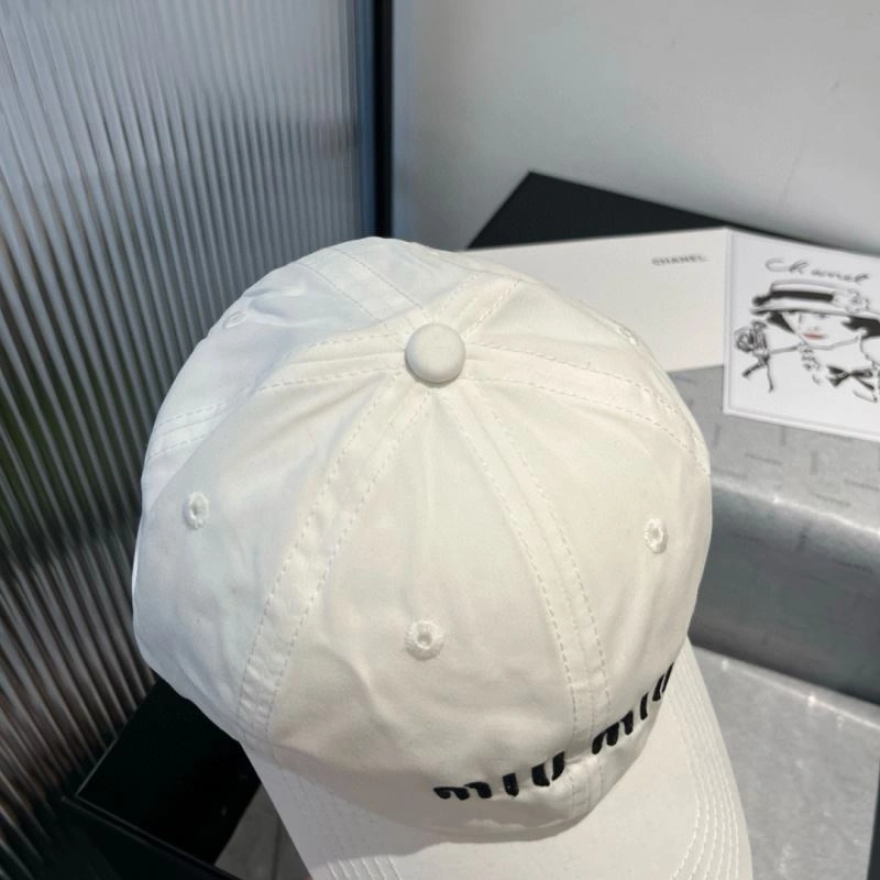Efficient Miu Miu Caps 261136