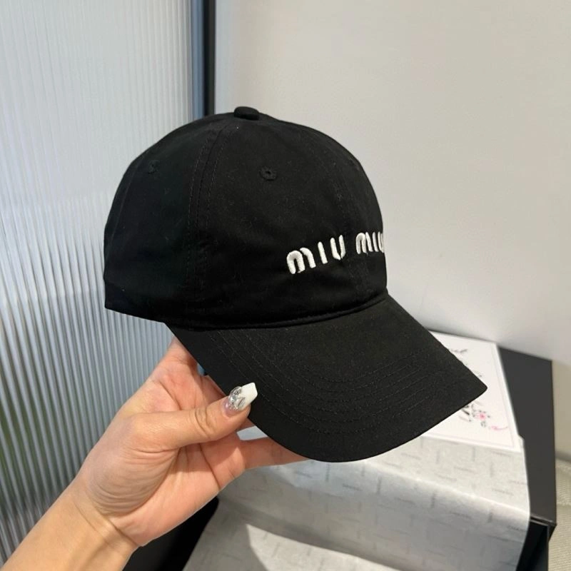 MoistureWicking Miu Miu Caps 261134