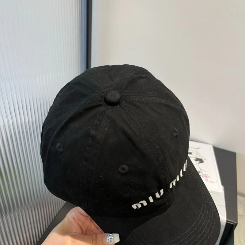MoistureWicking Miu Miu Caps 261134