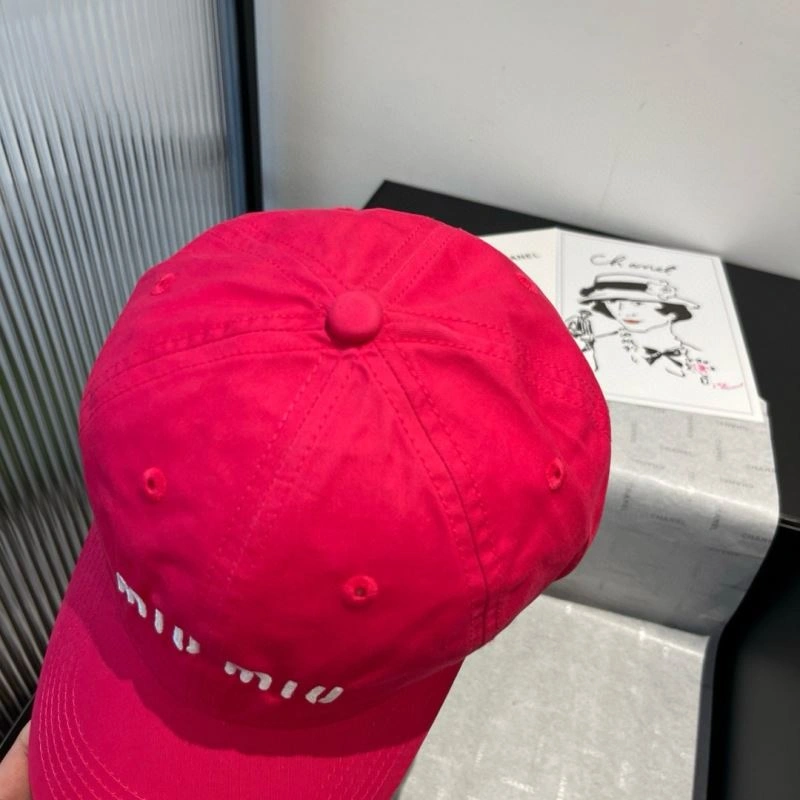TechFriendly Miu Miu Caps 261133