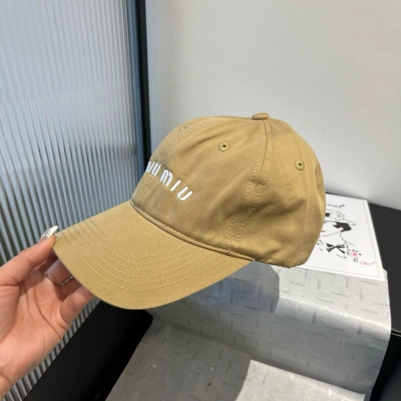 Miu Miu Caps EasyMatch 261132