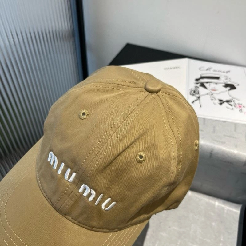 Miu Miu Caps EasyMatch 261132