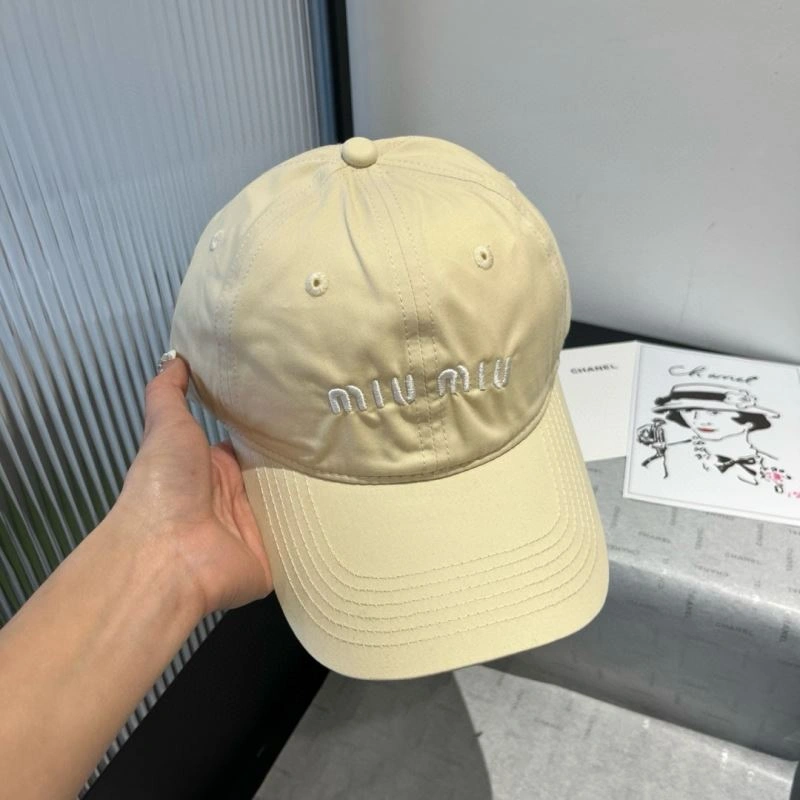 Miu Miu Caps Supportive 261118