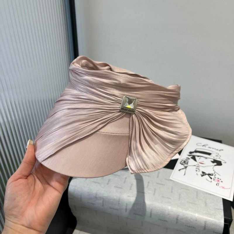 Miu Miu Caps Seasonal 261114