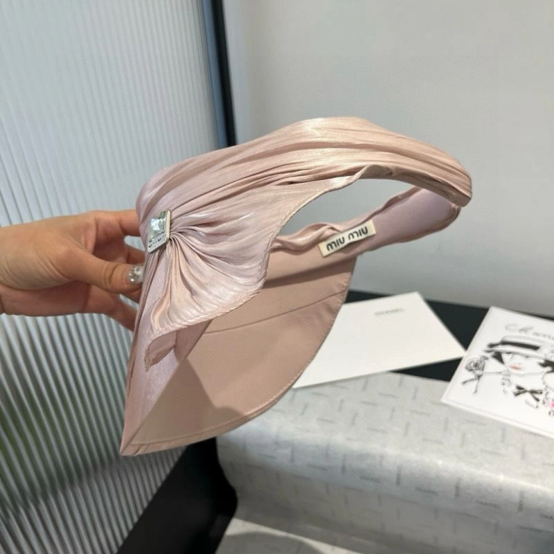 Miu Miu Caps Seasonal 261114