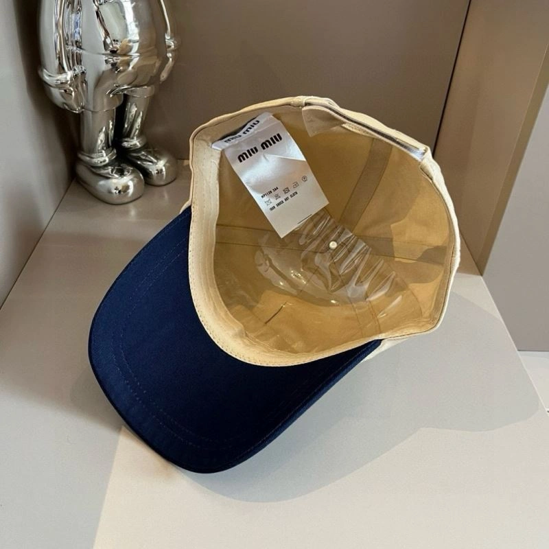 Miu Miu Caps MoistureWicking 261126