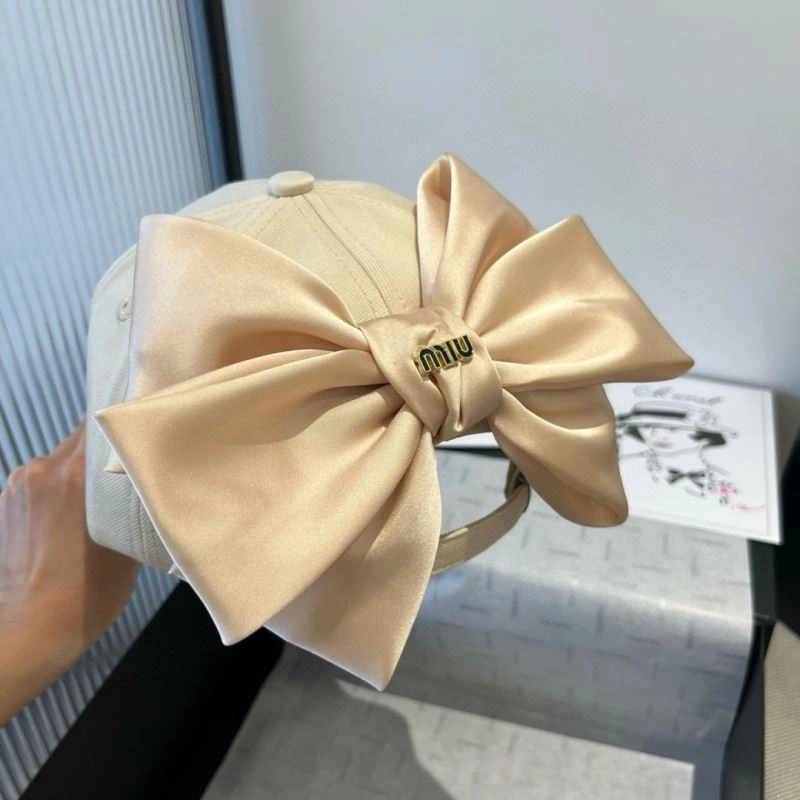 Miu Miu Caps Premium 261128