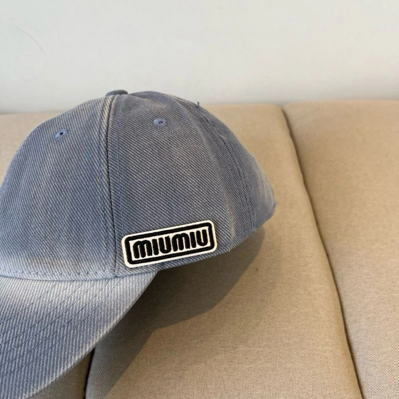 Miu Miu Caps Unisex 257767