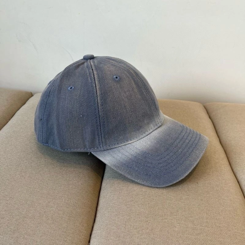 Miu Miu Caps Unisex 257767