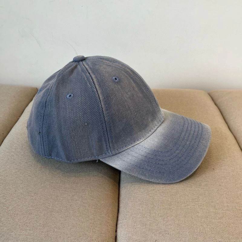 Miu Miu Caps Unisex 257767