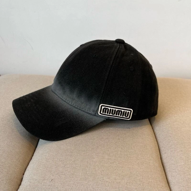 Miu Miu Caps Vibrant 257762