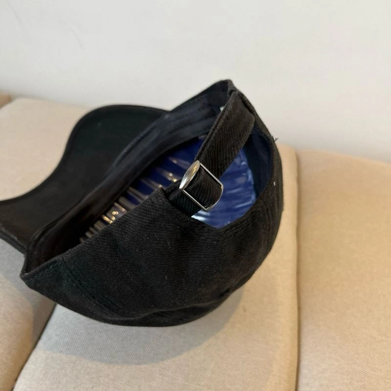 Miu Miu Caps Vibrant 257762