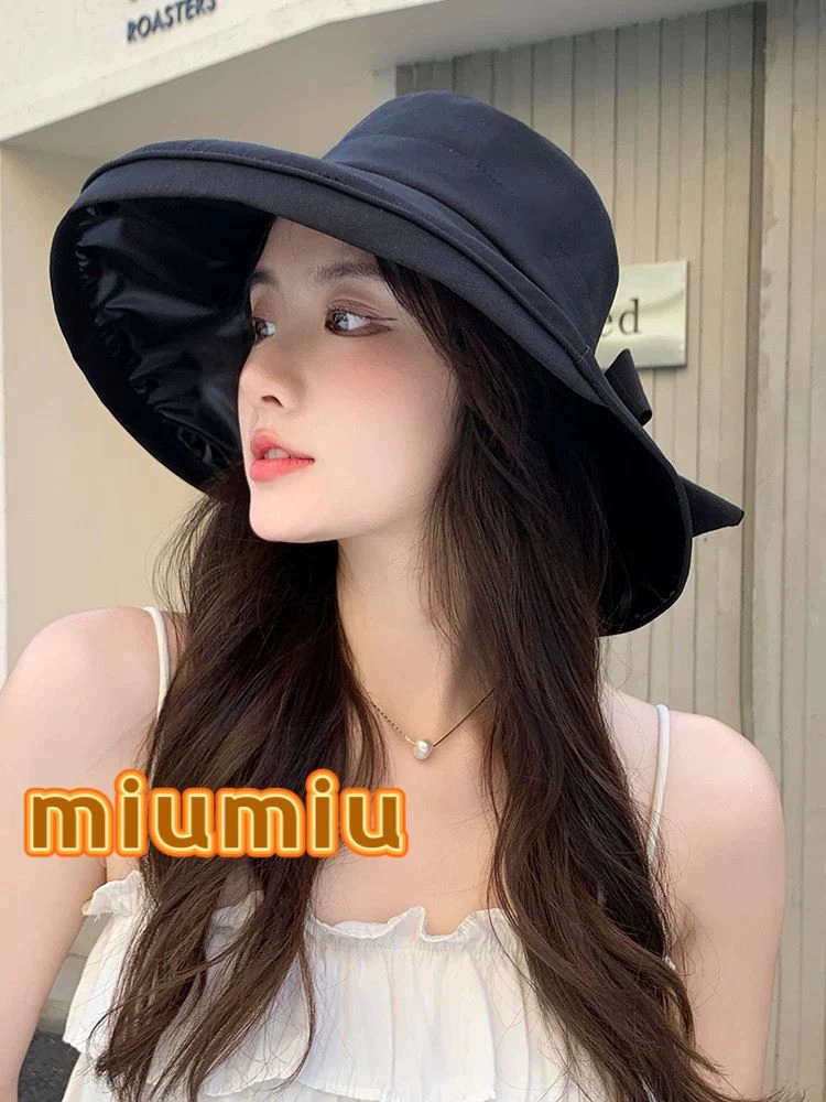 WellDesigned Miu Miu Caps 257760