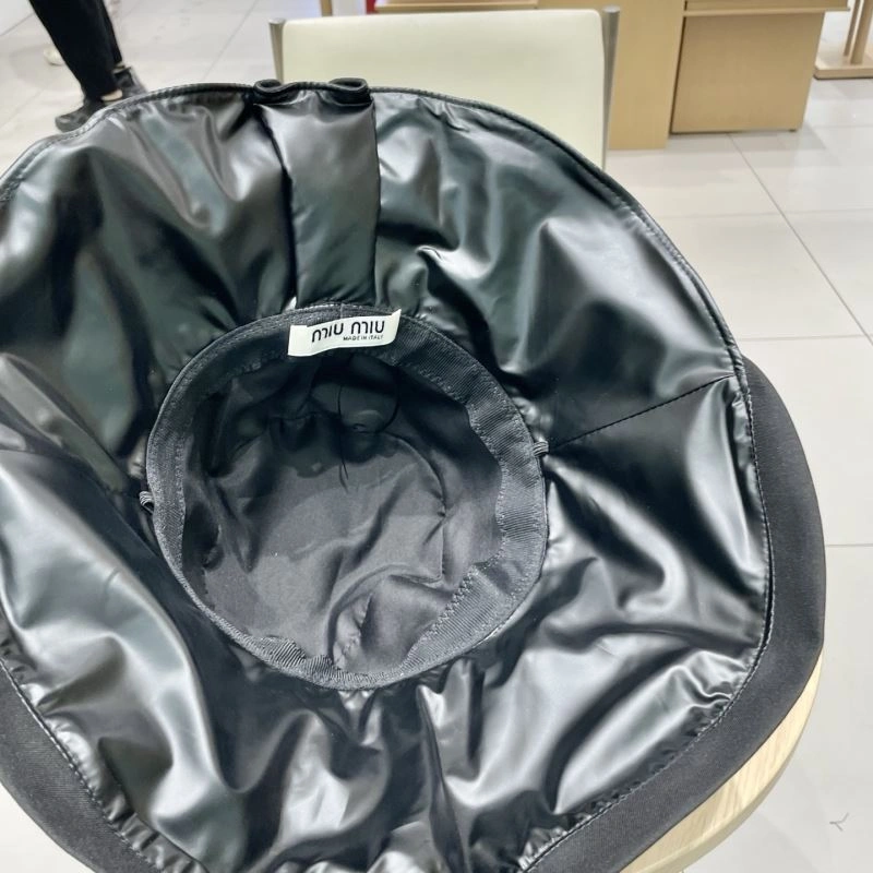 WellDesigned Miu Miu Caps 257760