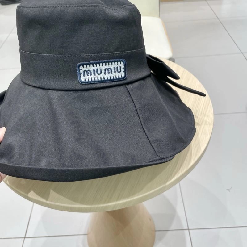 WellDesigned Miu Miu Caps 257760