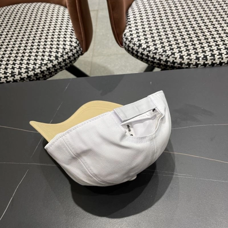 Miu Miu Caps AllSeason 257758