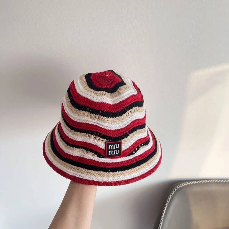 Miu Miu Caps Elegant 257749