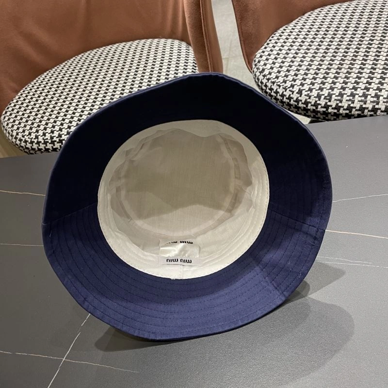 Miu Miu Caps ZipUp 257737