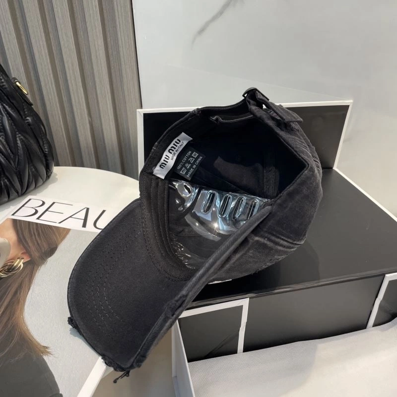 NewStyle Miu Miu Caps 257732