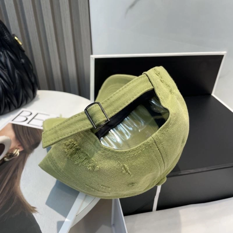 Miu Miu Caps SoftTouch 257729