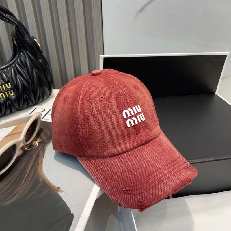 Miu Miu Caps Vibrant 257727