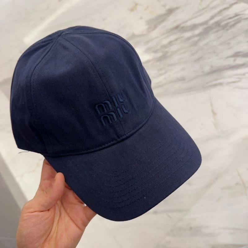 Miu Miu Caps ZeroBulk 257724