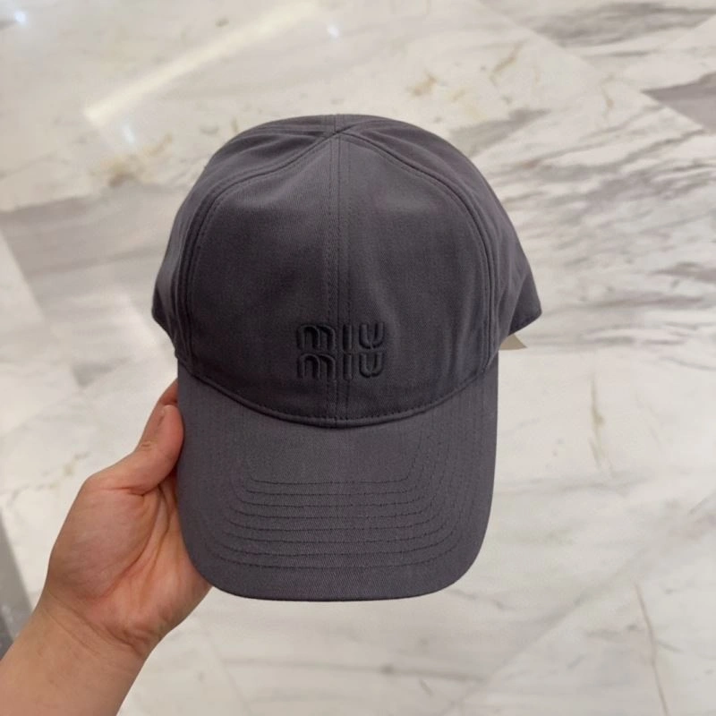 Miu Miu Caps Sophisticated 257722