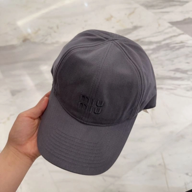 Miu Miu Caps Sophisticated 257722