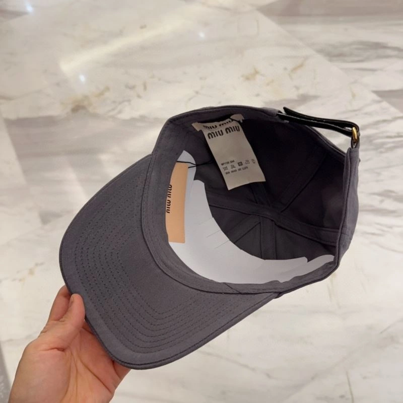 Miu Miu Caps Sophisticated 257722