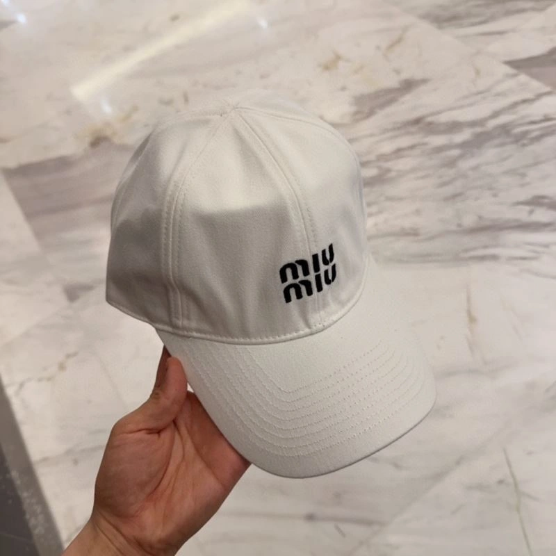 Miu Miu Caps Durable 257706