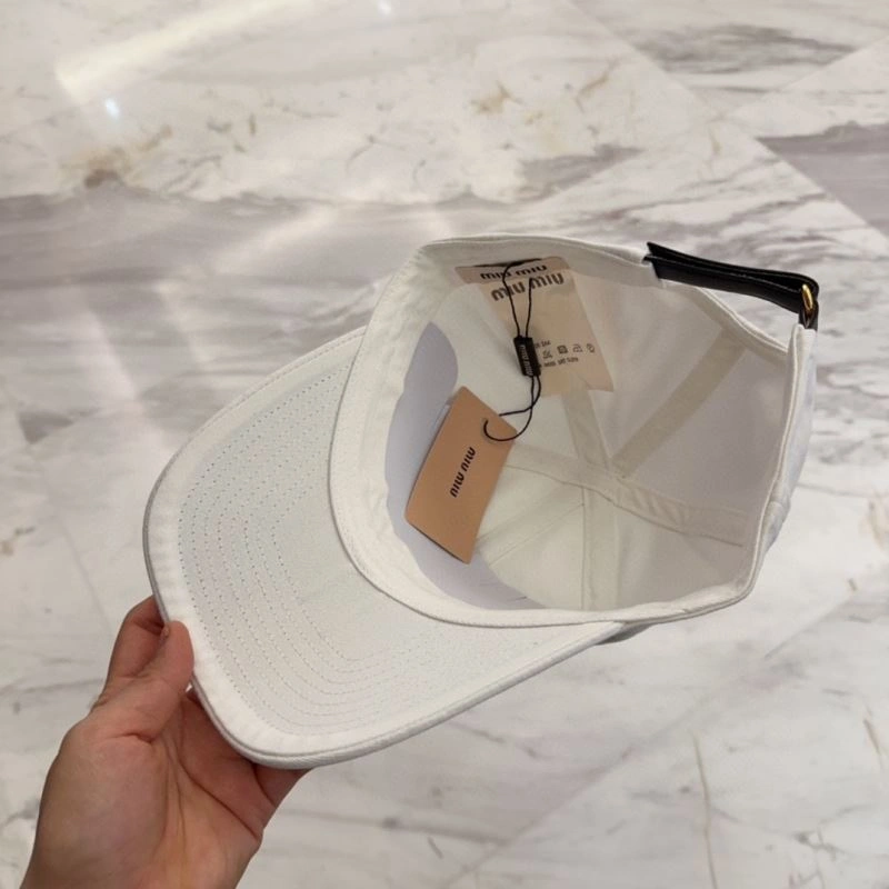 Miu Miu Caps Durable 257706