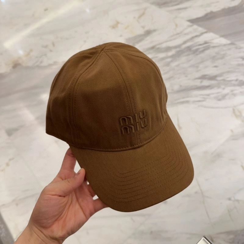 Miu Miu Caps Vibrant 257710