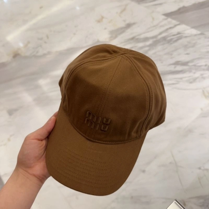 Miu Miu Caps Vibrant 257710