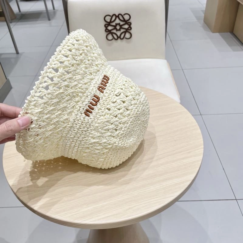Miu Miu Caps ZeroBulk 257720