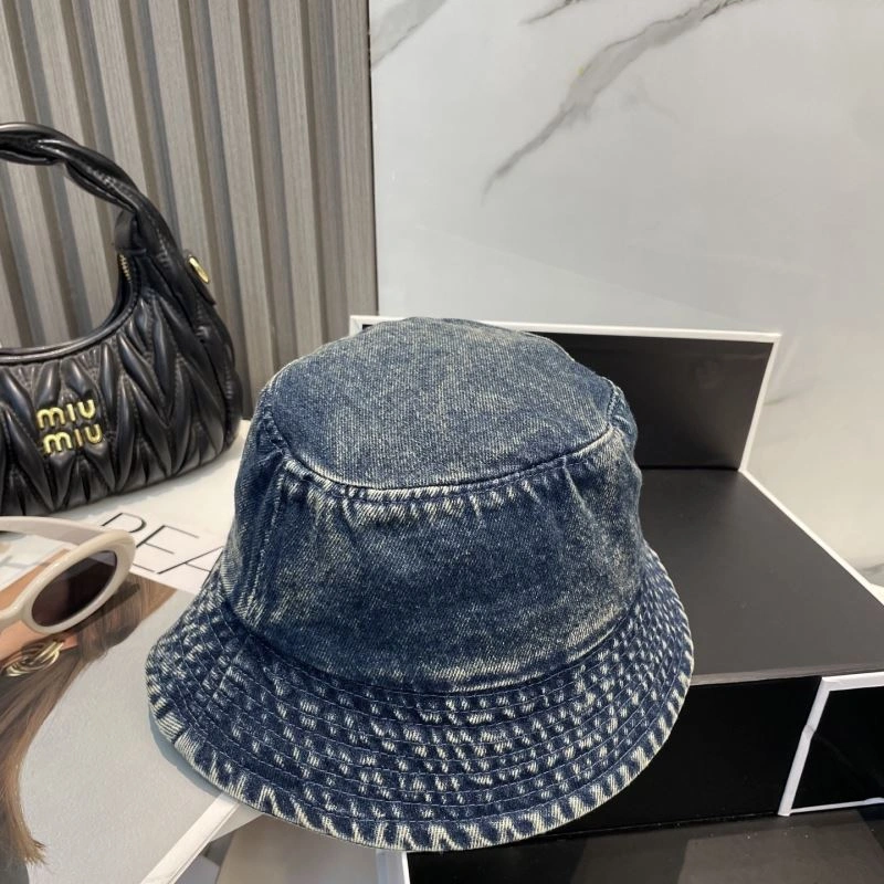 Miu Miu Caps Durable 257716
