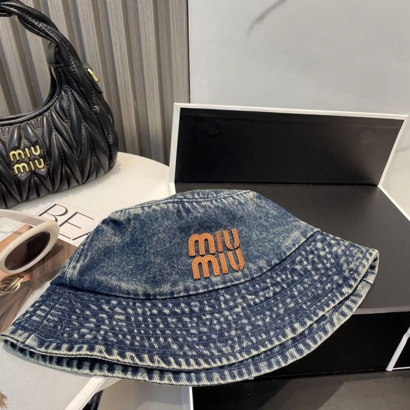 Miu Miu Caps Durable 257716