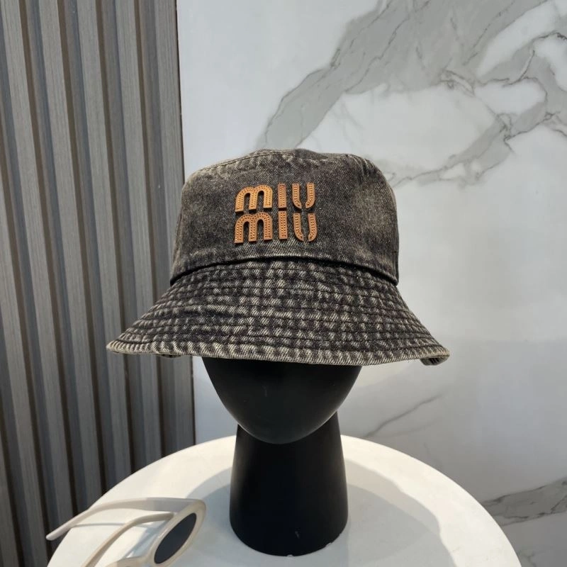 Miu Miu Caps OnTrend 257707