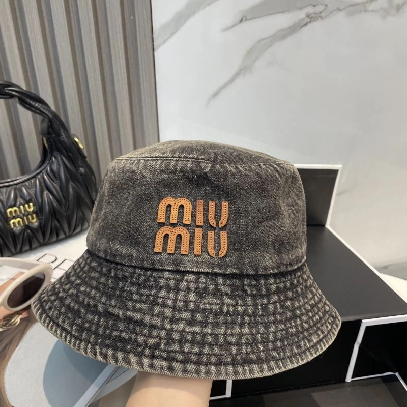 Miu Miu Caps OnTrend 257707