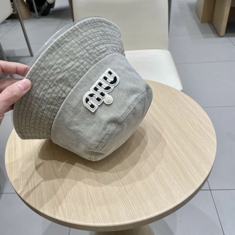 Miu Miu Caps Unique 257687