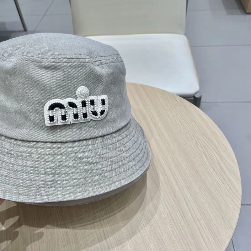 Miu Miu Caps Unique 257687