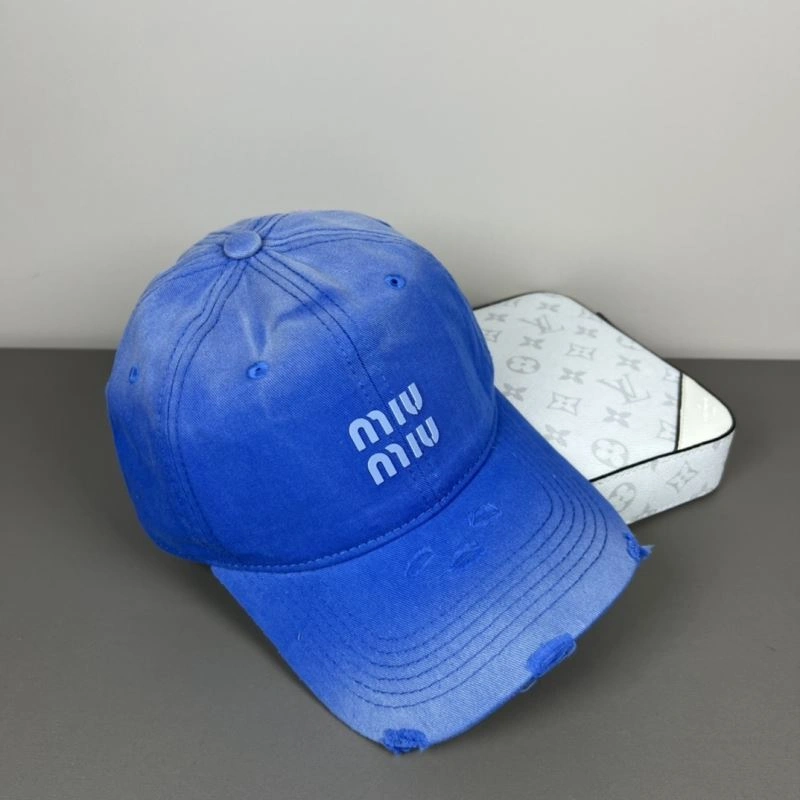 Miu Miu Caps Breathable 257688